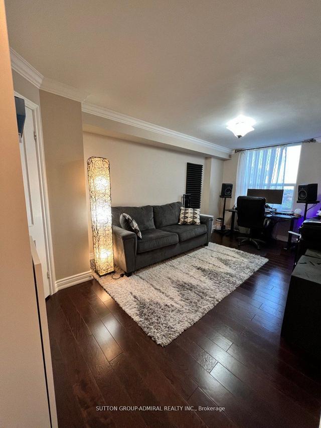 1208 - 60 Inverlochy Blvd, Condo with 3 bedrooms, 2 bathrooms and 1 parking in Markham ON | Image 9