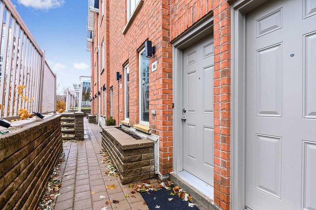 9A Crawford St, Townhouse with 3 bedrooms, 2 bathrooms and 1 parking in Toronto ON | Image 10