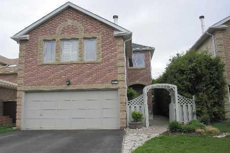 1545 Rawlings Dr, House detached with 3 bedrooms, 3 bathrooms and 2 parking in Pickering ON | Image 1