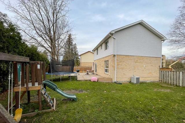 106 Wesley St, House detached with 3 bedrooms, 3 bathrooms and 4 parking in Newmarket ON | Image 35