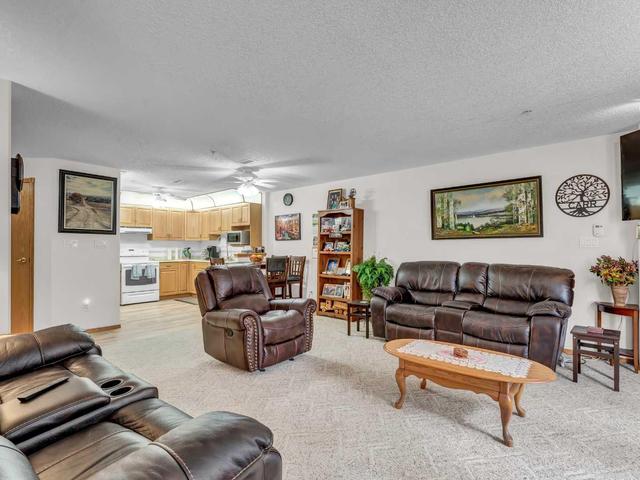 204 - 1182 Southview Drive Se, Condo with 1 bedrooms, 1 bathrooms and 1 parking in Medicine Hat AB | Image 12