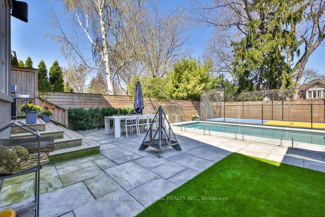 20 Kingsgarden Rd, House detached with 4 bedrooms, 5 bathrooms and 2 parking in Toronto ON | Image 31