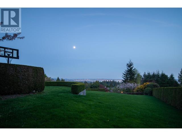 620 St Andrews Road, House detached with 7 bedrooms, 8 bathrooms and 8 parking in West Vancouver BC | Image 34