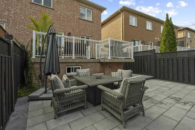89 Castillian Dr, House semidetached with 3 bedrooms, 4 bathrooms and 3 parking in Vaughan ON | Image 28