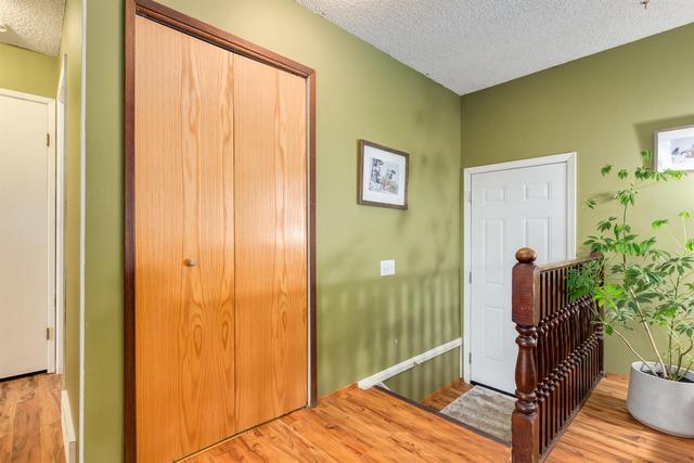 335 Penworth Way Se, House detached with 3 bedrooms, 1 bathrooms and 2 parking in Calgary AB | Image 2