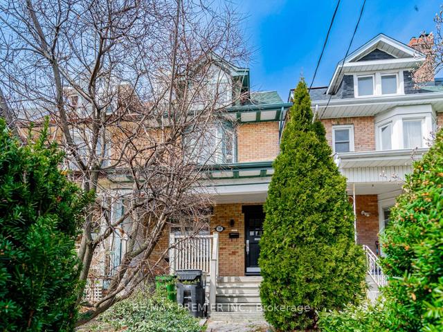 10 St Annes Rd, House semidetached with 4 bedrooms, 3 bathrooms and 0 parking in Toronto ON | Image 1