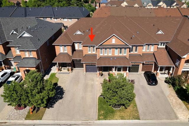 80 Daniel Reaman Cres, House attached with 3 bedrooms, 4 bathrooms and 3 parking in Vaughan ON | Image 12