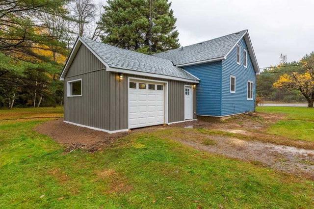 3694 Highway 28, House detached with 3 bedrooms, 2 bathrooms and 12 parking in Douro Dummer ON | Image 15