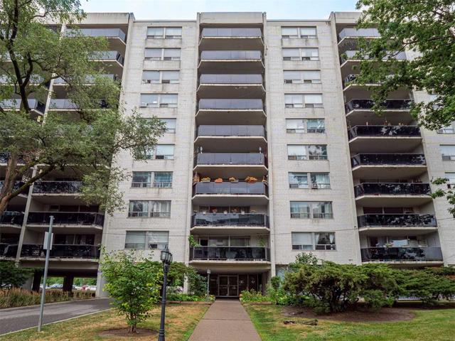 410 - 240 Markland Dr, Condo with 2 bedrooms, 1 bathrooms and 0 parking in Toronto ON | Image 16