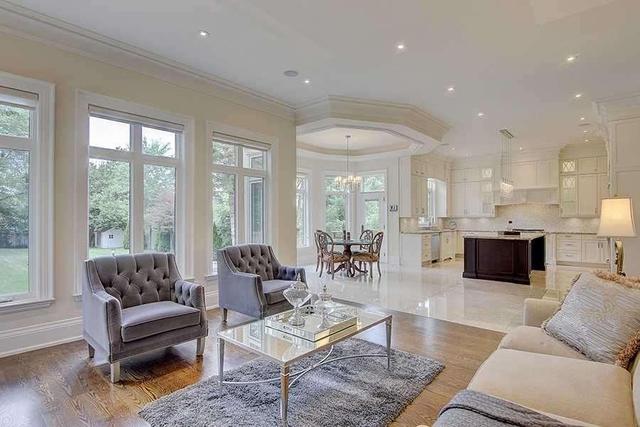 146 Northwood Dr, House detached with 4 bedrooms, 7 bathrooms and 4 parking in Toronto ON | Image 12