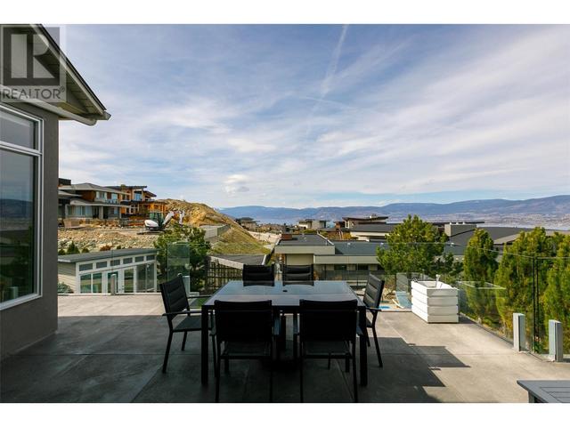 5342 Signet Crescent, House detached with 4 bedrooms, 2 bathrooms and 2 parking in Kelowna BC | Image 27
