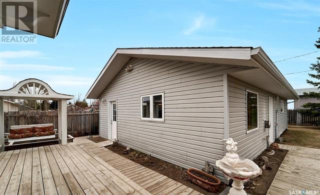 609 Albert Street, House detached with 3 bedrooms, 3 bathrooms and null parking in Radisson SK | Image 45