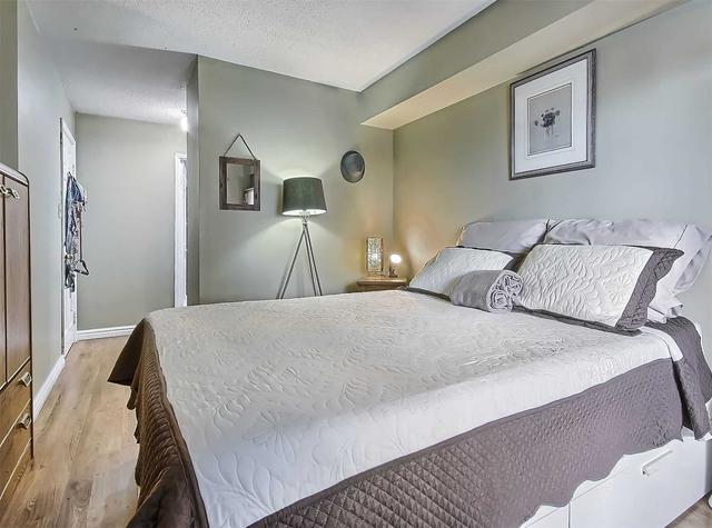 308 - 175 Cedar Ave, Condo with 1 bedrooms, 2 bathrooms and 1 parking in Richmond Hill ON | Image 6