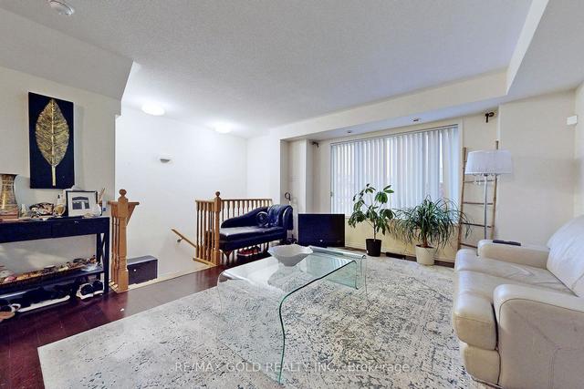 10 - 5005 Oscar Peterson Blvd, Townhouse with 3 bedrooms, 3 bathrooms and 1 parking in Mississauga ON | Image 29