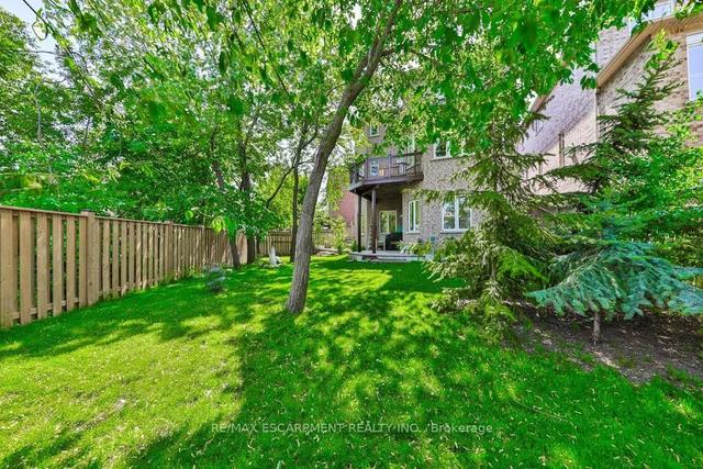 108 Danielson Crt, House detached with 4 bedrooms, 5 bathrooms and 7 parking in Mississauga ON | Image 32