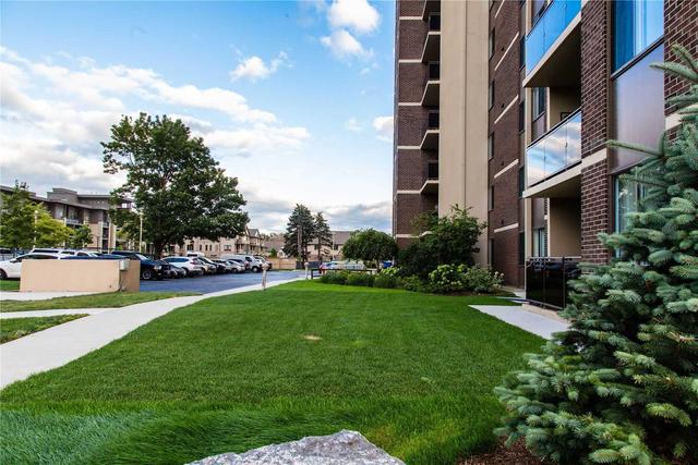 1504 - 301 Frances Ave, Condo with 3 bedrooms, 2 bathrooms and 1 parking in Hamilton ON | Image 14