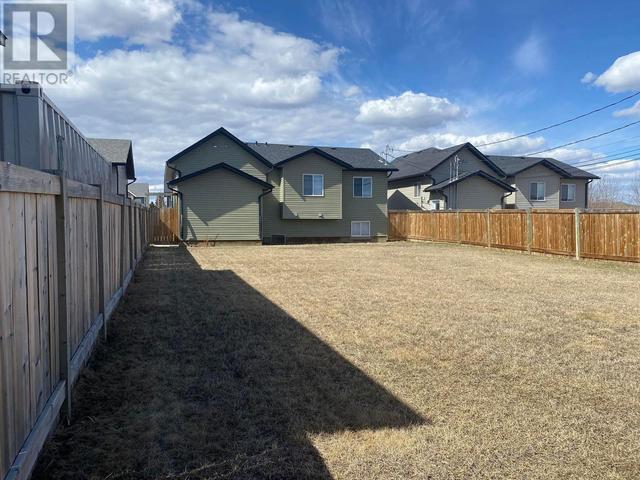 8723 74 Street, House detached with 5 bedrooms, 3 bathrooms and null parking in Fort St. John BC | Image 28