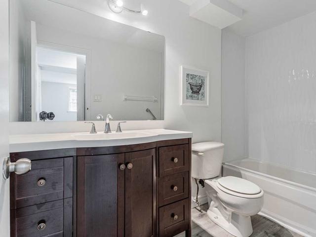 lower - 12 Moonbeam Grve, House semidetached with 3 bedrooms, 1 bathrooms and 2 parking in Toronto ON | Image 6