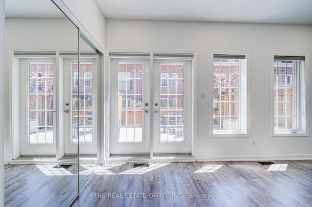th2 - 11 Niagara St, Townhouse with 3 bedrooms, 2 bathrooms and 1 parking in Toronto ON | Image 13