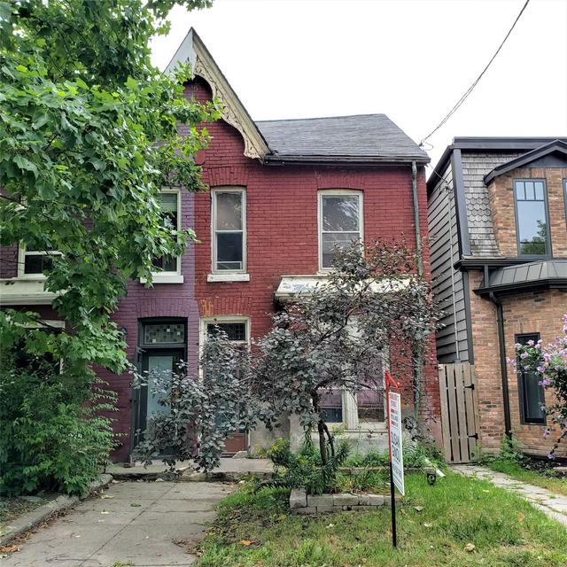 538 Quebec Ave, House semidetached with 3 bedrooms, 1 bathrooms and 1 parking in Toronto ON | Image 8