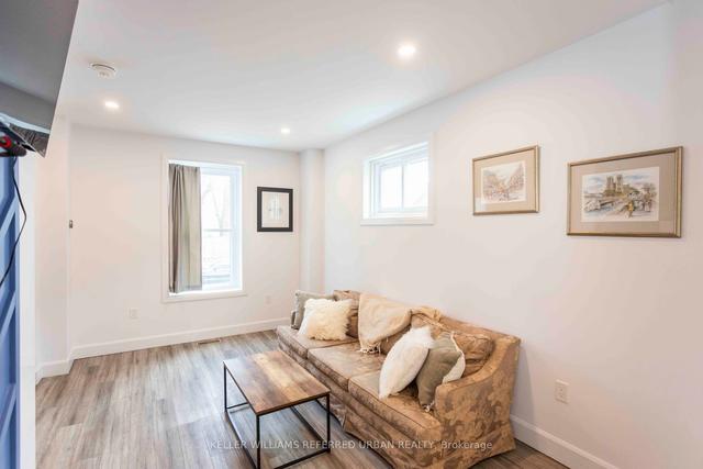 169 Hibernia St, House detached with 2 bedrooms, 2 bathrooms and 4 parking in Cobourg ON | Image 6