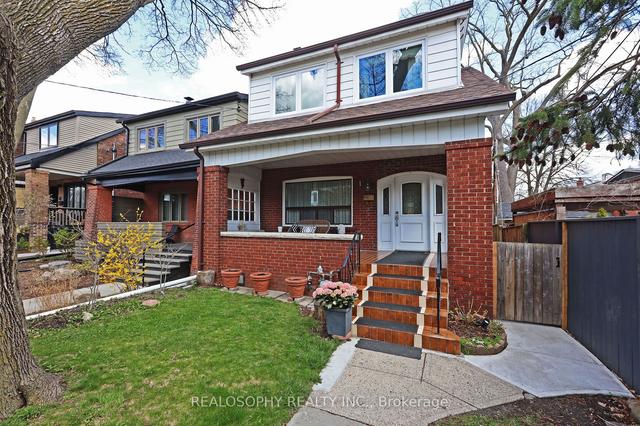 1 Slade Ave, House detached with 4 bedrooms, 2 bathrooms and 1 parking in Toronto ON | Image 1