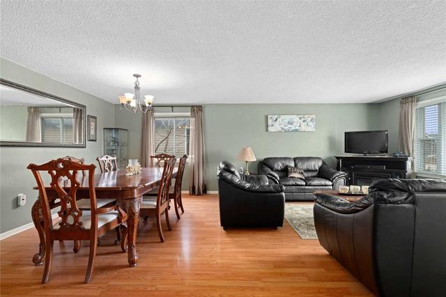 47 Hickling Tr, House detached with 3 bedrooms, 2 bathrooms and 4 parking in Barrie ON | Image 30
