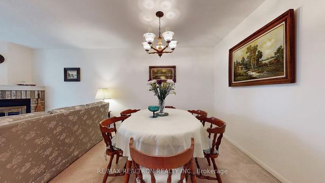142 Wintermute Blvd, House detached with 3 bedrooms, 3 bathrooms and 4 parking in Toronto ON | Image 7