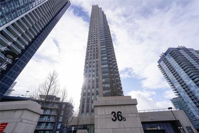 4109 - 36 Park Lawn Rd, Condo with 1 bedrooms, 1 bathrooms and 1 parking in Toronto ON | Card Image