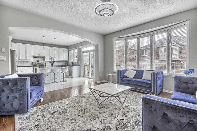 7 Peppermint Clse, House detached with 5 bedrooms, 5 bathrooms and 5 parking in Brampton ON | Image 10