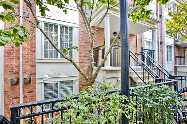 661 - 3 Everson Dr, Townhouse with 2 bedrooms, 1 bathrooms and 1 parking in Toronto ON | Image 1