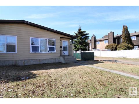 3021 139 Av Nw, House semidetached with 4 bedrooms, 2 bathrooms and null parking in Edmonton AB | Card Image