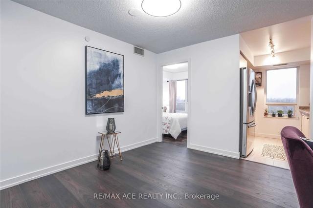 513 - 1346 Danforth Rd, Condo with 2 bedrooms, 2 bathrooms and 1 parking in Toronto ON | Image 27