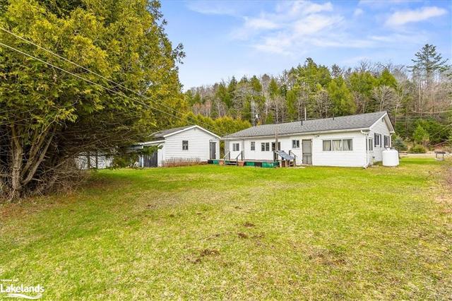 1265 County Road 21, House detached with 2 bedrooms, 1 bathrooms and 8 parking in Minden Hills ON | Image 16