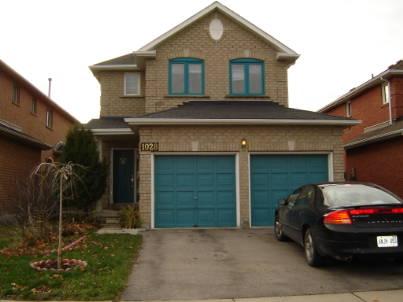 1028 Fernandez Dr, House detached with 4 bedrooms, 3 bathrooms and 2 parking in Mississauga ON | Image 1