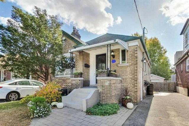 39 O'connor Dr, House other with 2 bedrooms, 1 bathrooms and 1 parking in Toronto ON | Image 1