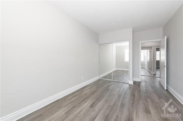 41 - 200 Bronson Avenue, Condo with 2 bedrooms, 1 bathrooms and null parking in Ottawa ON | Image 4