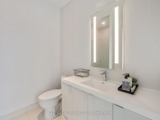 317 - 585 Bloor St E, Condo with 2 bedrooms, 2 bathrooms and 1 parking in Toronto ON | Image 5