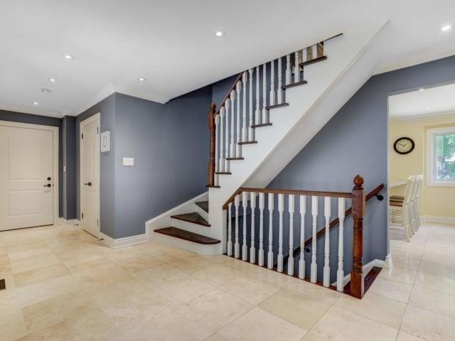 30 Boreham Circ, House detached with 4 bedrooms, 4 bathrooms and 4 parking in Brampton ON | Image 3