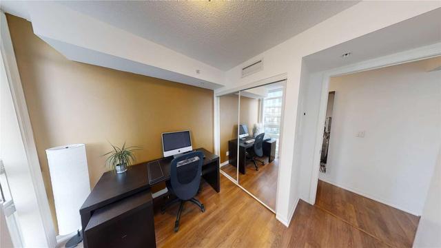 1017 - 68 Abell St, Condo with 2 bedrooms, 2 bathrooms and 1 parking in Toronto ON | Image 11