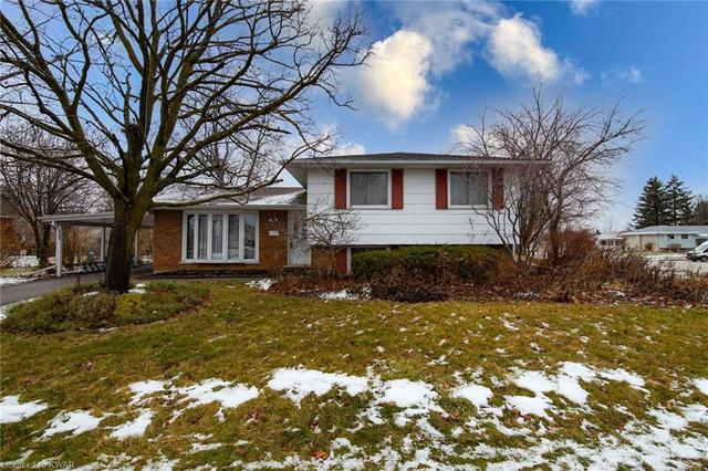 327 Overlea Drive, House detached with 4 bedrooms, 2 bathrooms and null parking in Kitchener ON | Image 25