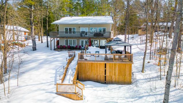 1065 Laidlaw Ave, House detached with 2 bedrooms, 2 bathrooms and 10 parking in Gravenhurst ON | Image 22