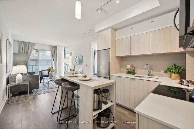 505 - 50 Forest Manor Rd, Condo with 2 bedrooms, 2 bathrooms and 1 parking in Toronto ON | Image 1