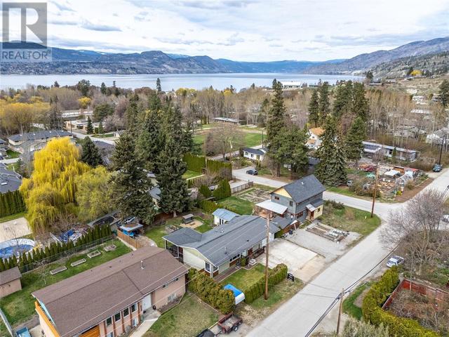 3325 8th Street, House detached with 4 bedrooms, 1 bathrooms and 1 parking in Okanagan Similkameen E BC | Image 38