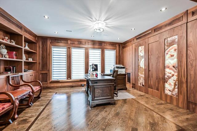 39 Ambrose Rd, House detached with 4 bedrooms, 7 bathrooms and 6 parking in Toronto ON | Image 10
