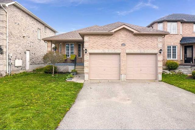 101 Hodgson Dr, House detached with 3 bedrooms, 4 bathrooms and 5 parking in Barrie ON | Image 1