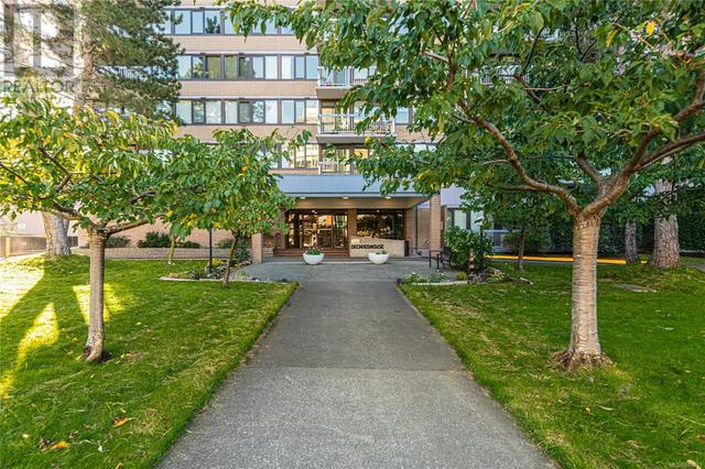 407 - 647 Michigan St, Condo with 1 bedrooms, 1 bathrooms and 1 parking in Victoria BC | Image 2
