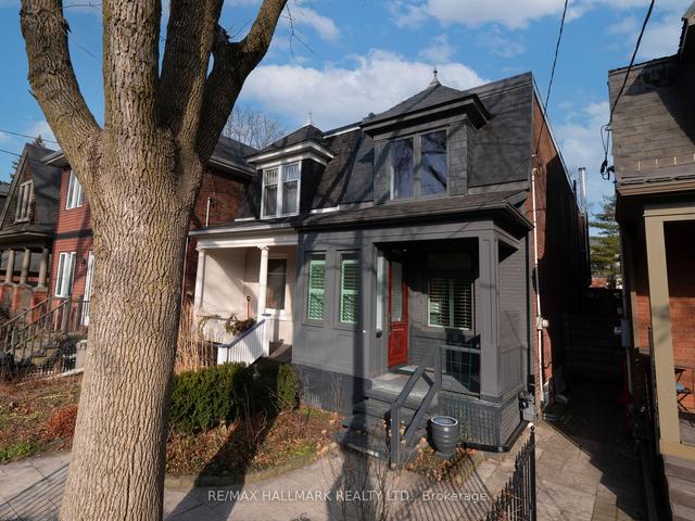 14 Riverdale Ave, House semidetached with 2 bedrooms, 2 bathrooms and 0 parking in Toronto ON | Image 12
