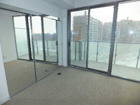 1002 - 1815 Yonge St, Condo with 2 bedrooms, 2 bathrooms and 1 parking in Toronto ON | Image 4