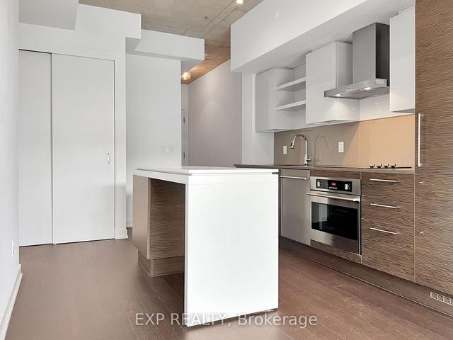 lph19 - 1030 King St W, Condo with 1 bedrooms, 1 bathrooms and 1 parking in Toronto ON | Image 2